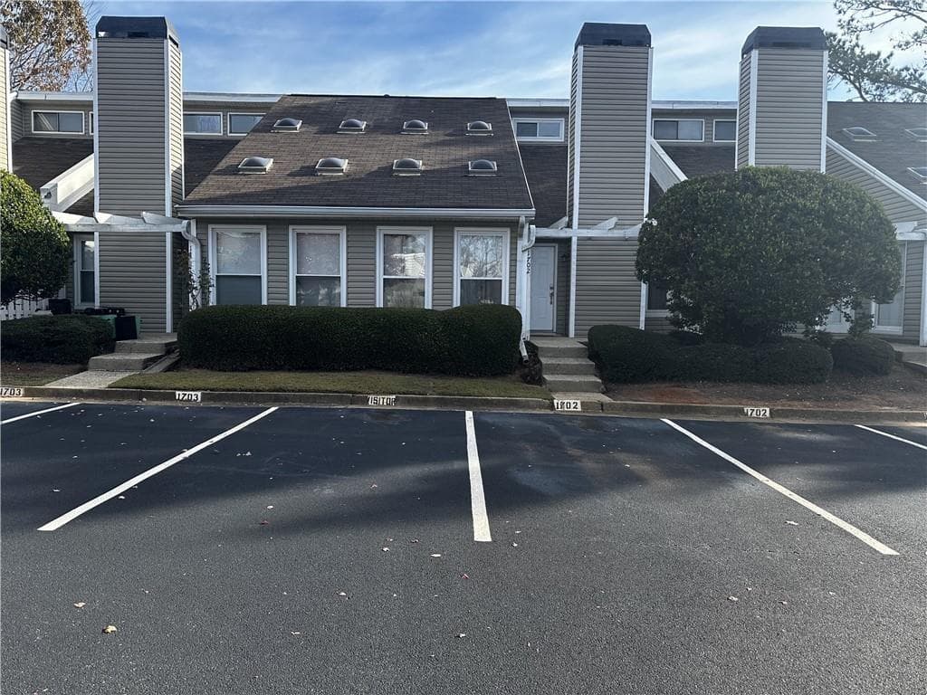 1702 Cotton Patch Lane, Alpharetta, GA 30004 — most recent listing photo