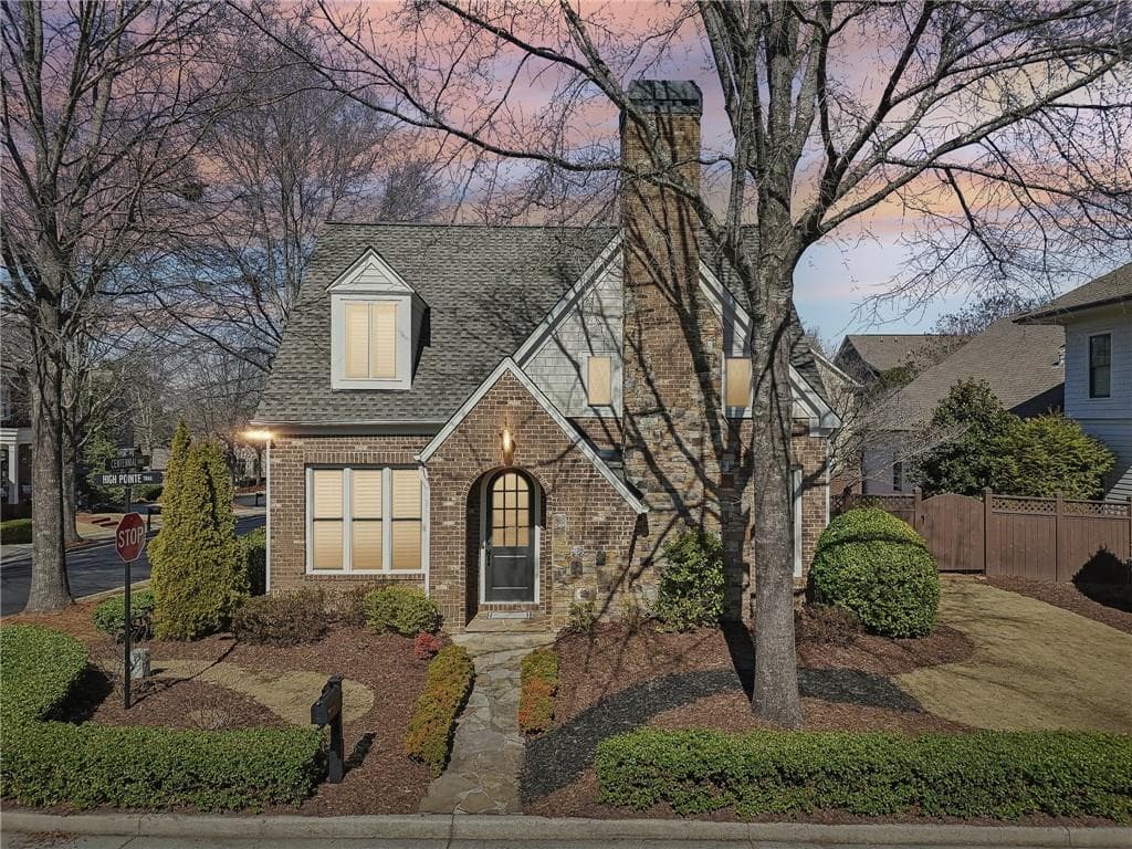 4 bedroom, 3 bathroom, 2,811 sq ft single family residence sold at 460 High Pointe Trail, Roswell, GA 30076
