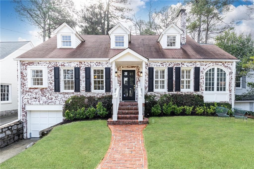 3 bedroom, 2 bathroom, 2,655 sq ft single family residence sold at 2911 N Hills Drive, Atlanta, GA 30305