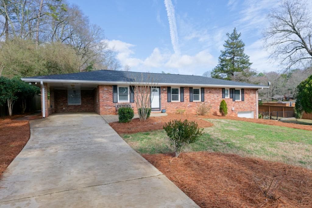 636 Counsel Drive, Marietta, GA 30068 — most recent listing photo