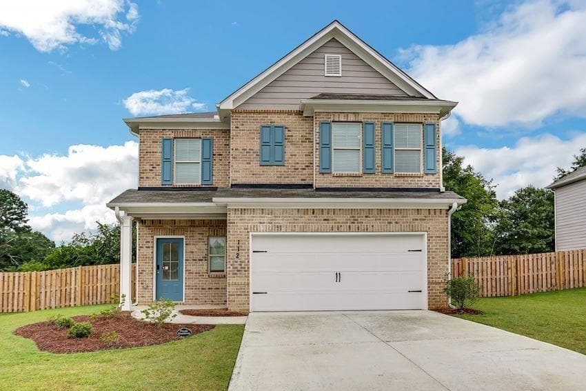 3 bedroom, 3 bathroom, 1,830 sq ft single family residence for rent at 112 Chase Landing Drive Gentry, Loganville, GA 30052 for $2,610 a month