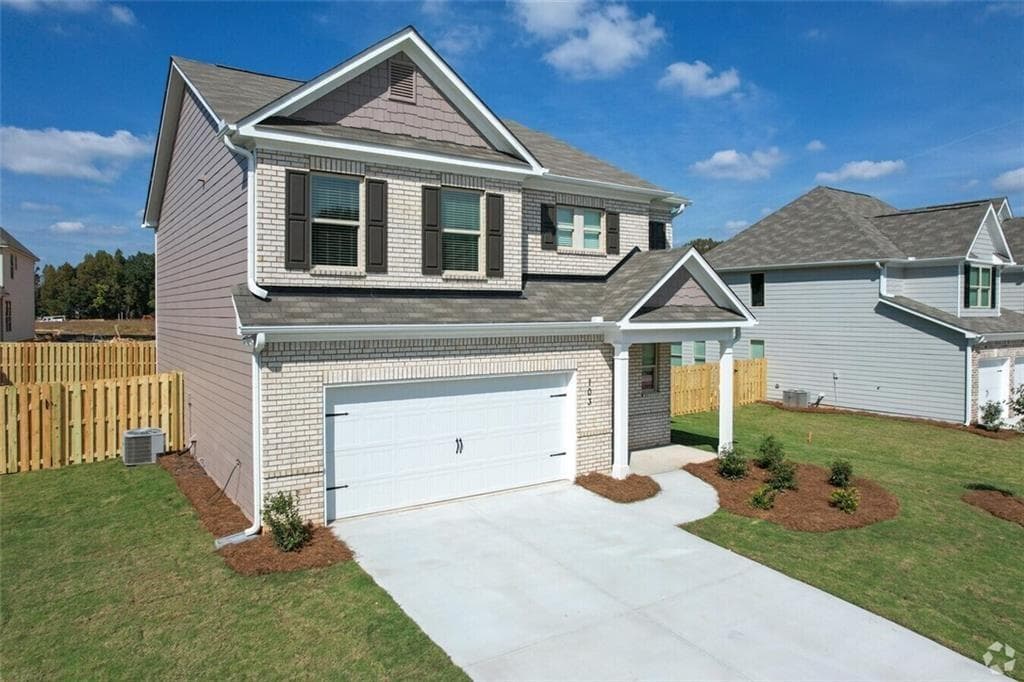 4 bedroom, 3 bathroom, 2,228 sq ft single family residence for rent at 112 Chase Landing Drive Stonewycke, Loganville, GA 30052 for $2,598 a month