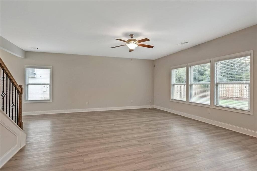 4 bedroom, 3 bathroom, 2,228 sq ft single family residence for rent at 112 Chase Landing Drive Stonewycke, Loganville, GA 30052 for $2,598 a month — photo 4