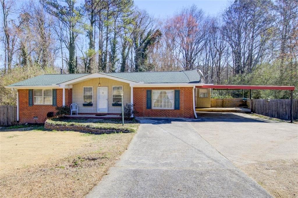 2 bedroom, 2 bathroom single family residence sold at 3701 W County Line Road, Douglasville, GA 30135
