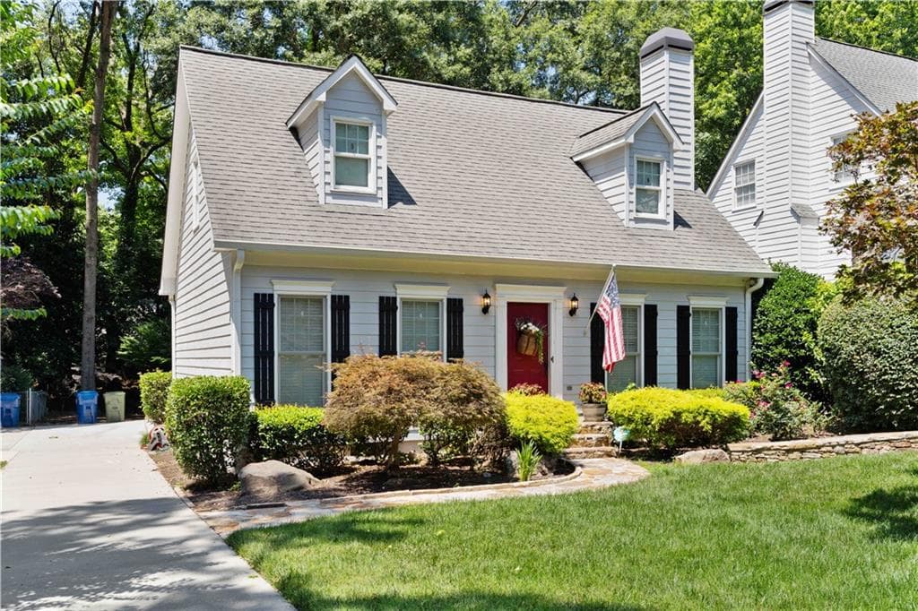 3 bedroom, 3 bathroom single family residence sold at 993 Seaboard Avenue, Atlanta, GA 30318