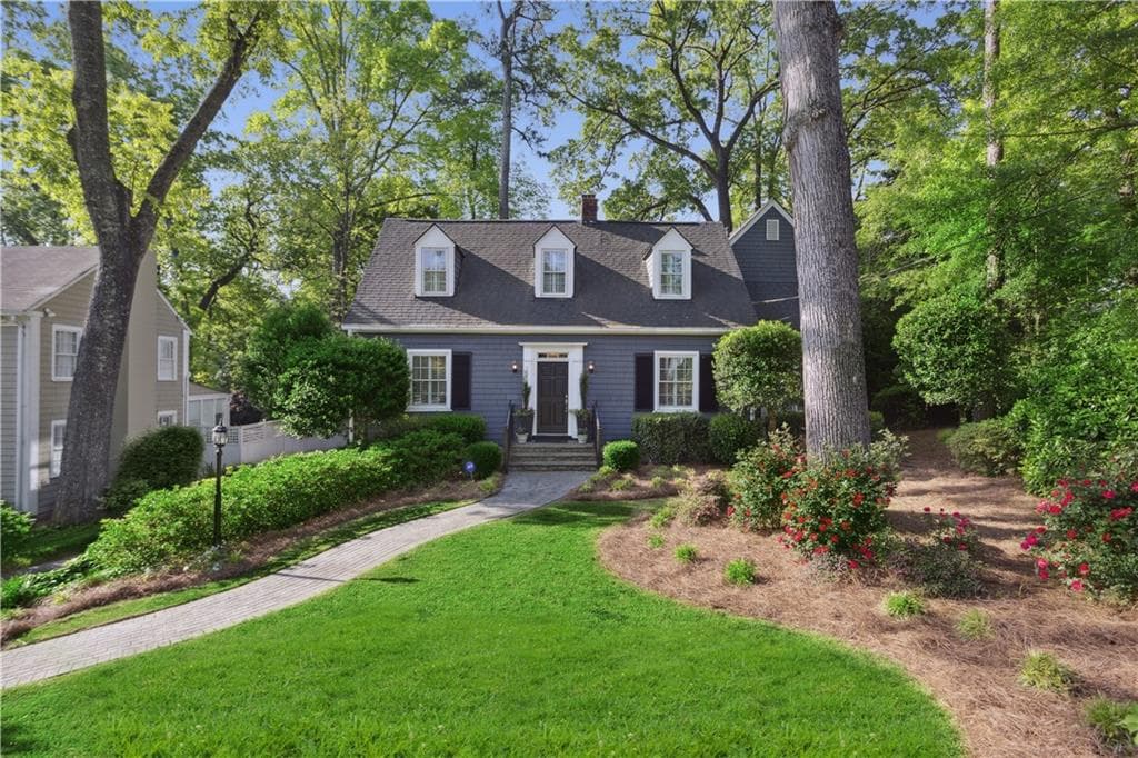 3 bedroom, 4 bathroom, 3,151 sq ft single family residence sold at 560 Collier Road, Atlanta, GA 30318