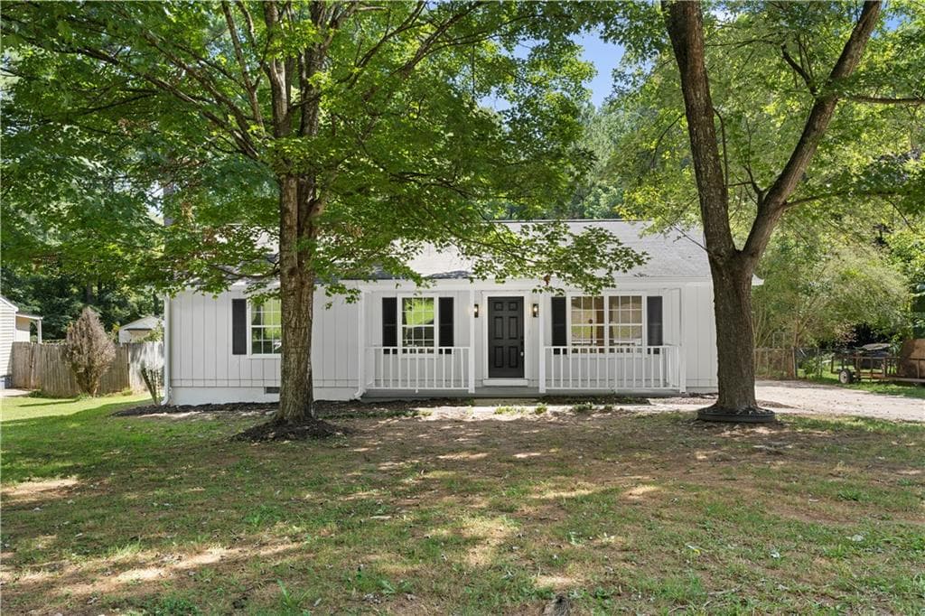3194 Chippewa Drive, Rex, GA 30273 — most recent listing photo
