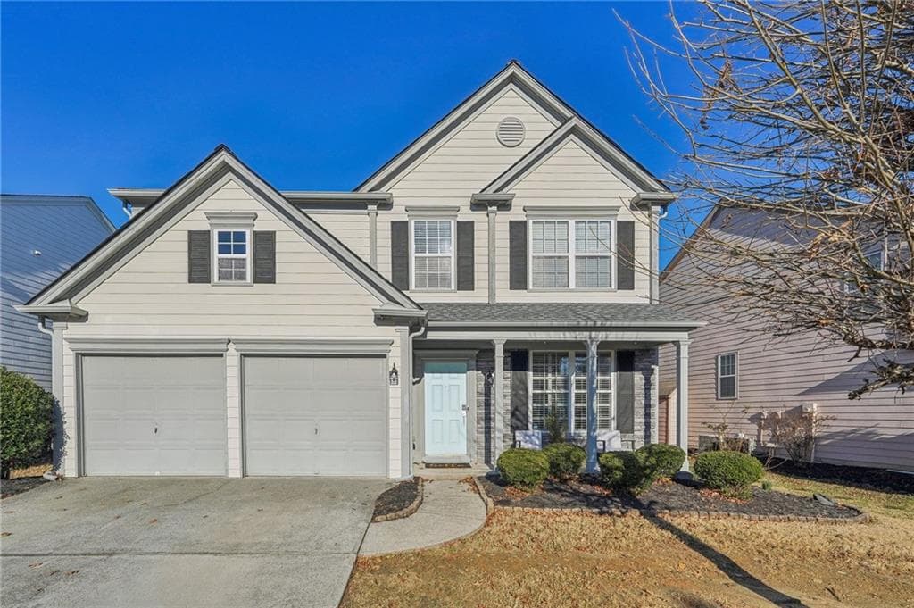 3 bedroom, 3 bathroom single family residence sold at 807 Plaintain Drive, Woodstock, GA 30188