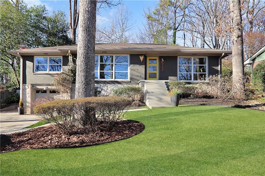 3 bedroom, 2 bathroom single family residence sold at 2106 Trailmark Drive, Decatur, GA 30033