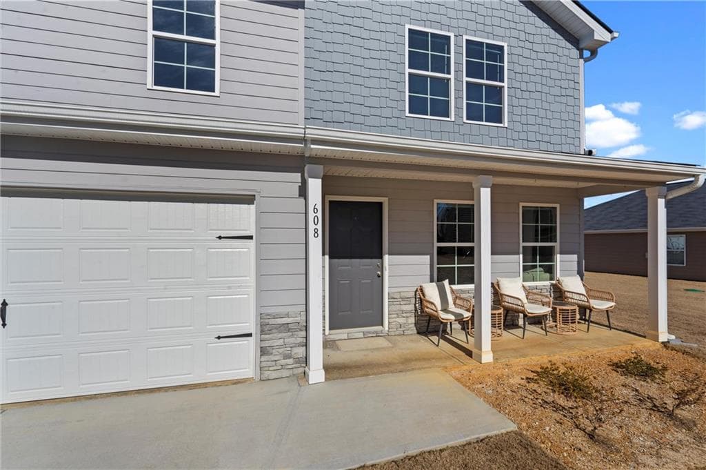 608 Tudor Street, Euharlee, GA 30145 — most recent listing photo