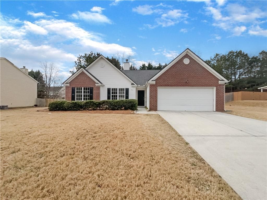 3 bedroom, 2 bathroom single family residence sold at 2545 Lakemeadow Lane, Grayson, GA 30017