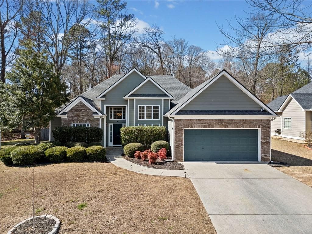 3 bedroom, 2 bathroom single family residence sold at 33 Parklin Drive, Hiram, GA 30141