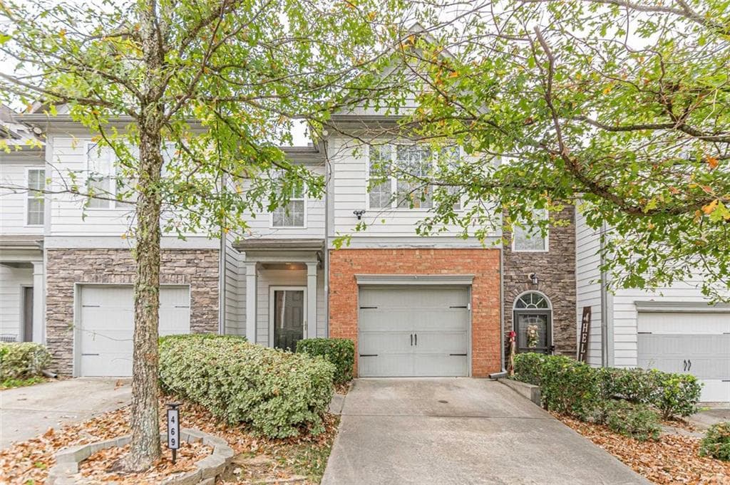 2 bedroom, 3 bathroom townhouse sold at 469 TUFTON Trail, Atlanta, GA 30354