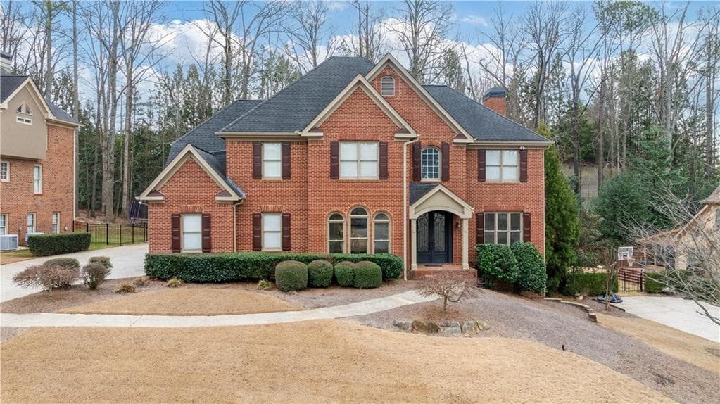 5 bedroom, 5 bathroom single family residence sold at 5170 DEERLAKE Drive, Alpharetta, GA 30005