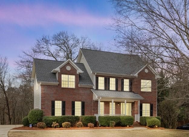 5 bedroom, 4 bathroom single family residence sold at 20 Lakeside Trail, Covington, GA 30016