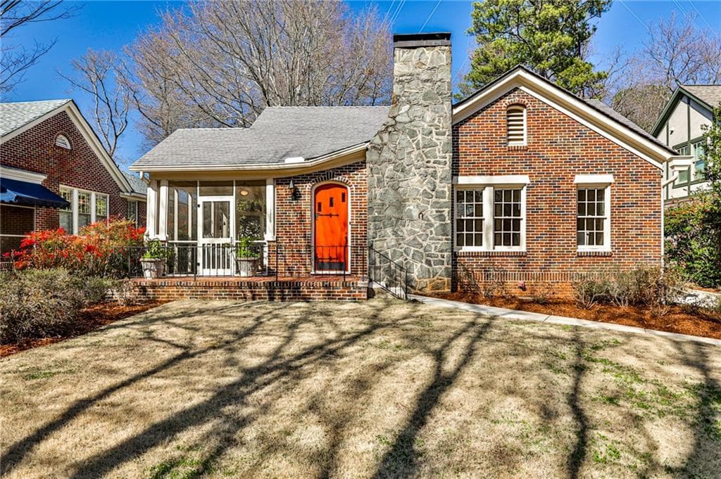 5 bedroom, 3 bathroom, 2,752 sq ft single family residence sold at 1352 Emory Road, Atlanta, GA 30306