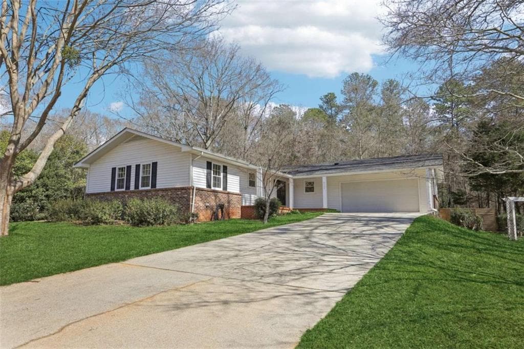 3 bedroom, 2 bathroom single family residence sold at 6124 Shamrock Drive, Covington, GA 30014