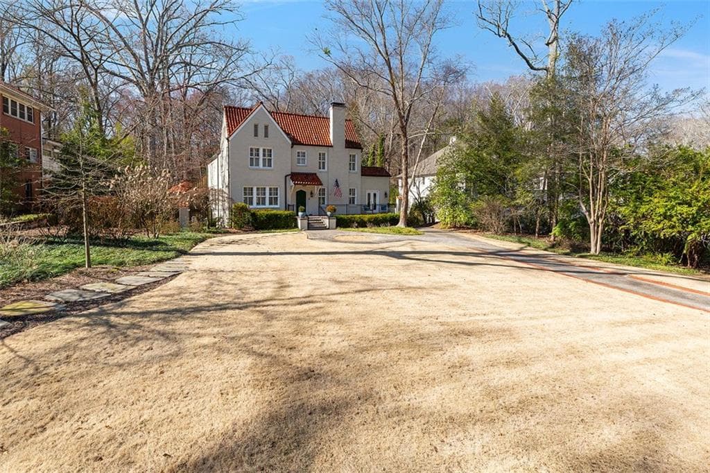 4 bedroom, 4 bathroom, 4,289 sq ft single family residence sold at 1122 SPRINGDALE Road, Atlanta, GA 30306