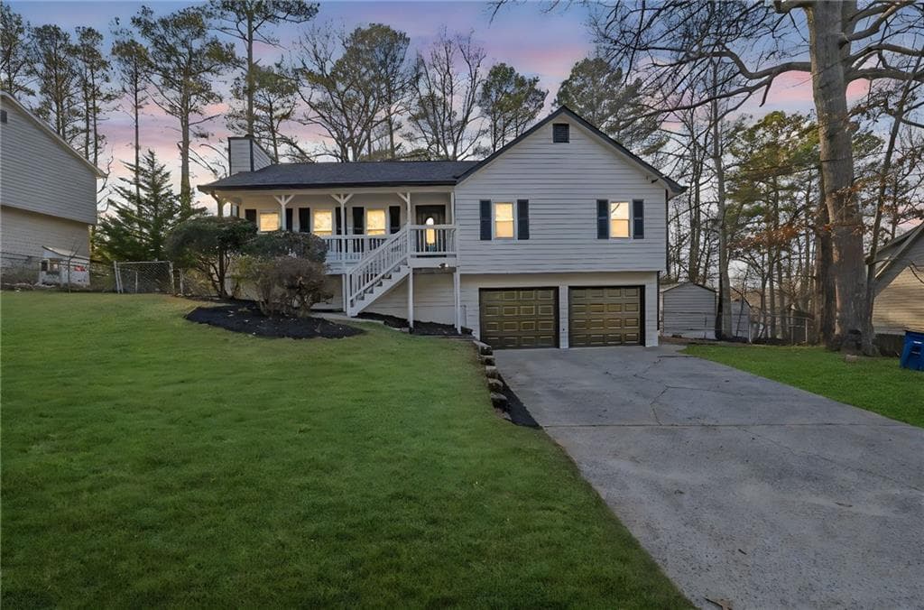3 bedroom, 2 bathroom single family residence sold at 8065 Sumit Wood Drive, Kennesaw, GA 30152