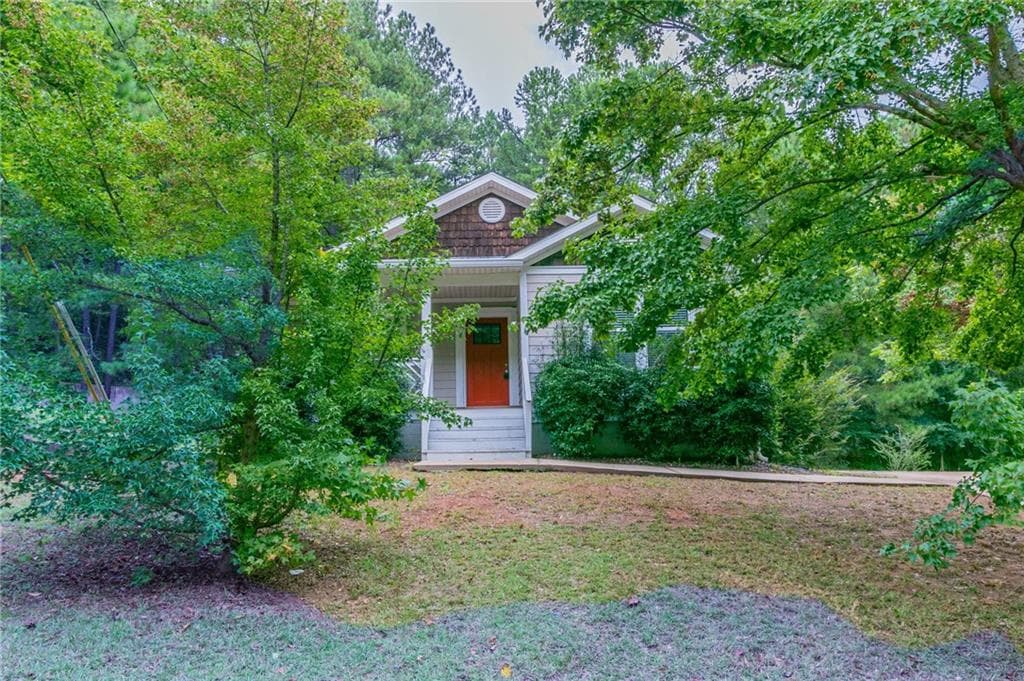 3 bedroom, 1 bathroom, 1,392 sq ft single family residence sold at 804 Thomasville Boulevard, Atlanta, GA 30315