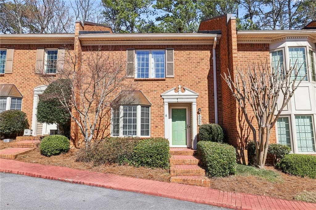 2 bedroom, 3 bathroom condominium sold at 3454 Ashwood Lane, Atlanta, GA 30341