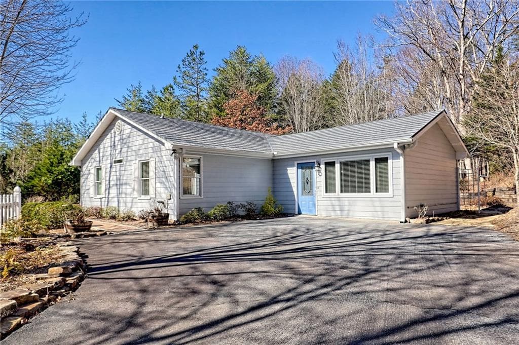 185 Starlight Drive, Sautee Nacoochee, GA 30571 — most recent listing photo