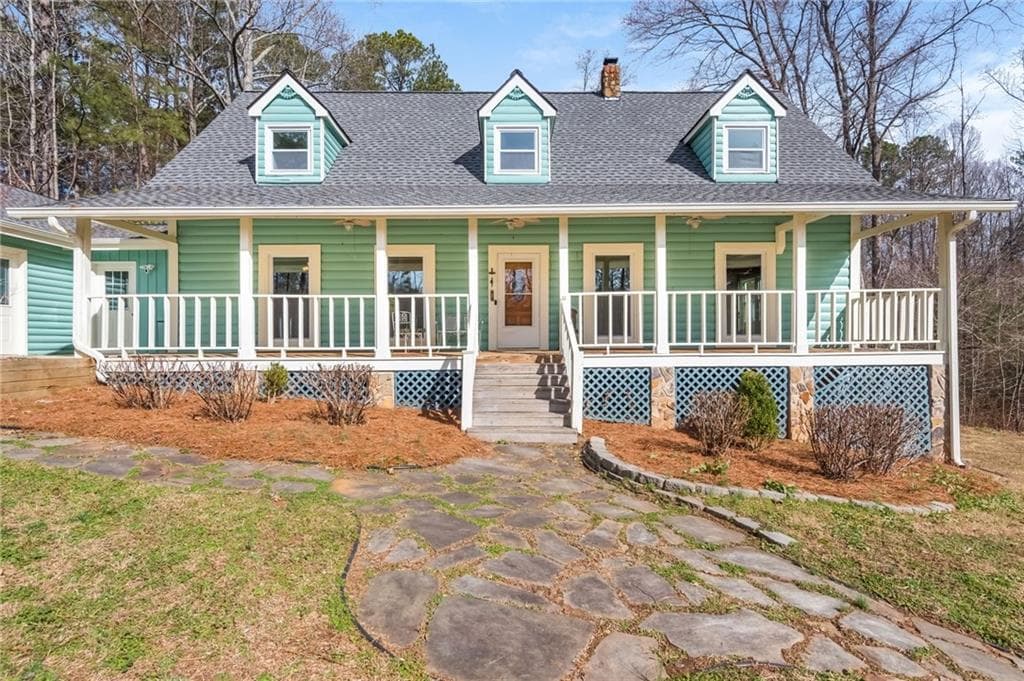 5 bedroom, 4 bathroom single family residence sold at 3944 New Hope Church Road, Acworth, GA 30102