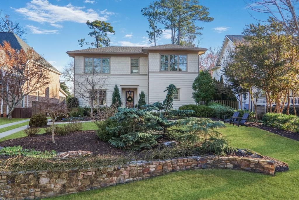 5 bedroom, 5 bathroom single family residence sold at 2727 N Thompson Road, Brookhaven, GA 30319