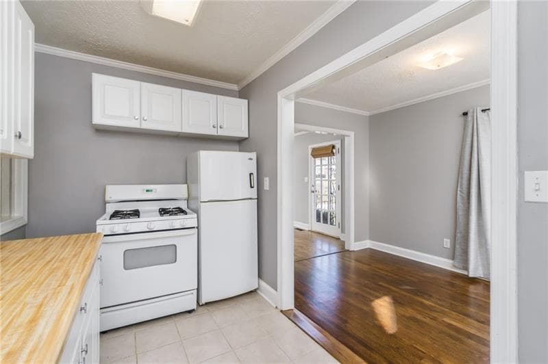 3 bedroom, 1 bathroom, 1,024 sq ft single family residence for rent at 312 Phillips Drive, Marietta, GA 30060 for $2,000 a month — photo 4