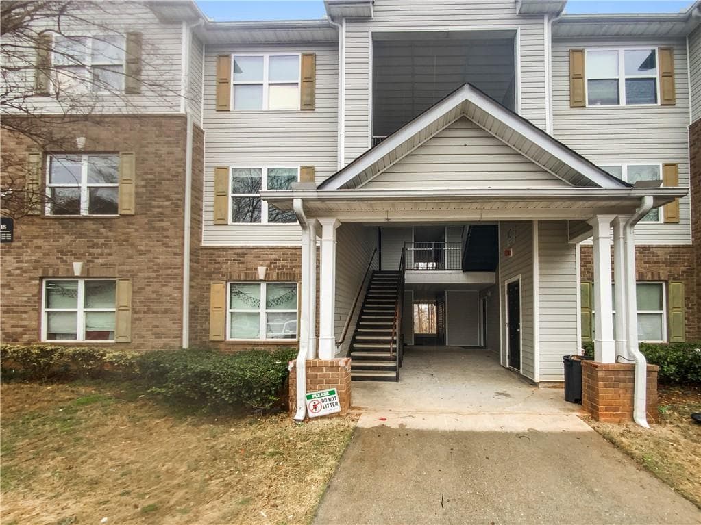 18201 Waldrop Cove, Decatur, GA 30034 — most recent listing photo