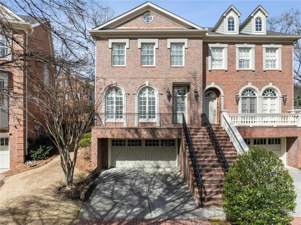 3 bedroom, 4 bathroom townhouse sold at 612 Timm Valley Road A, Atlanta, GA 30305