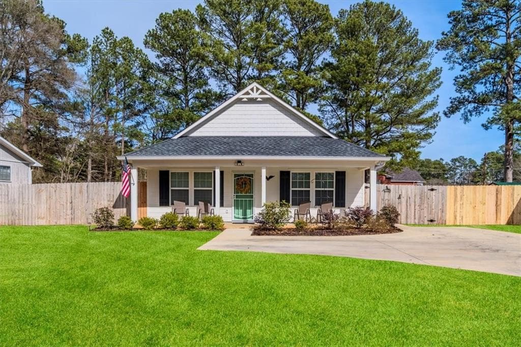 3 bedroom, 2 bathroom single family residence sold at 4 Burnett Circle, Rome, GA 30165