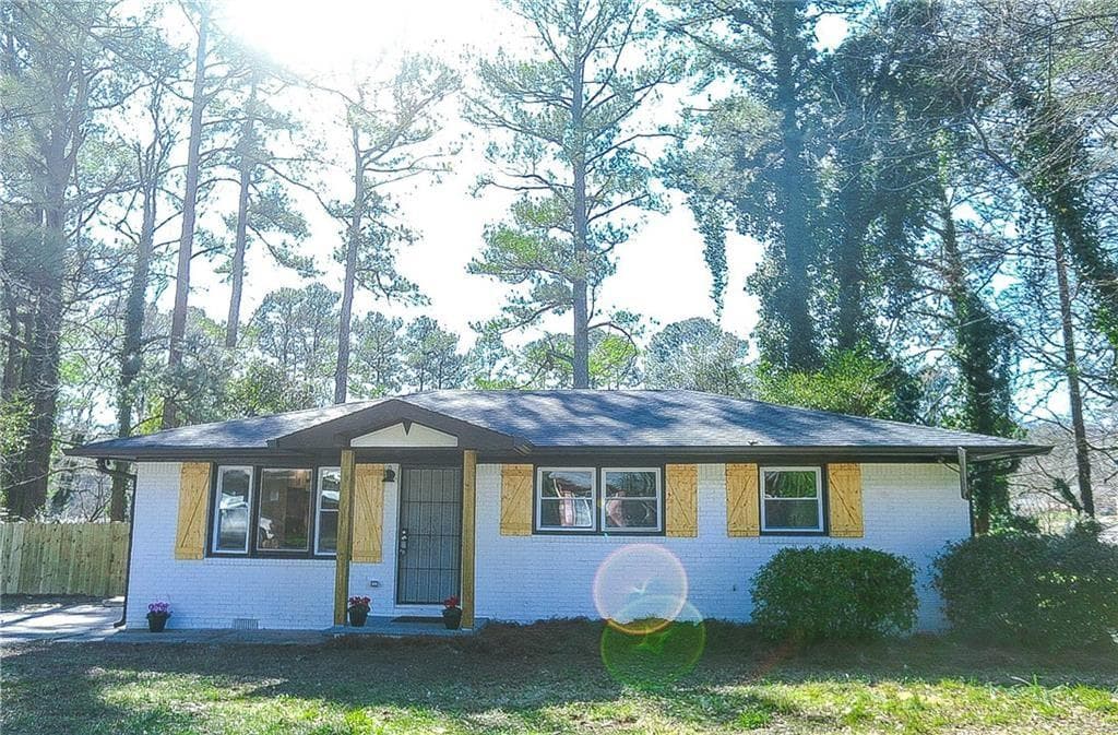 3 bedroom, 2 bathroom, 960 sq ft single family residence sold at 455 Dollar Mill Road, Atlanta, GA 30331