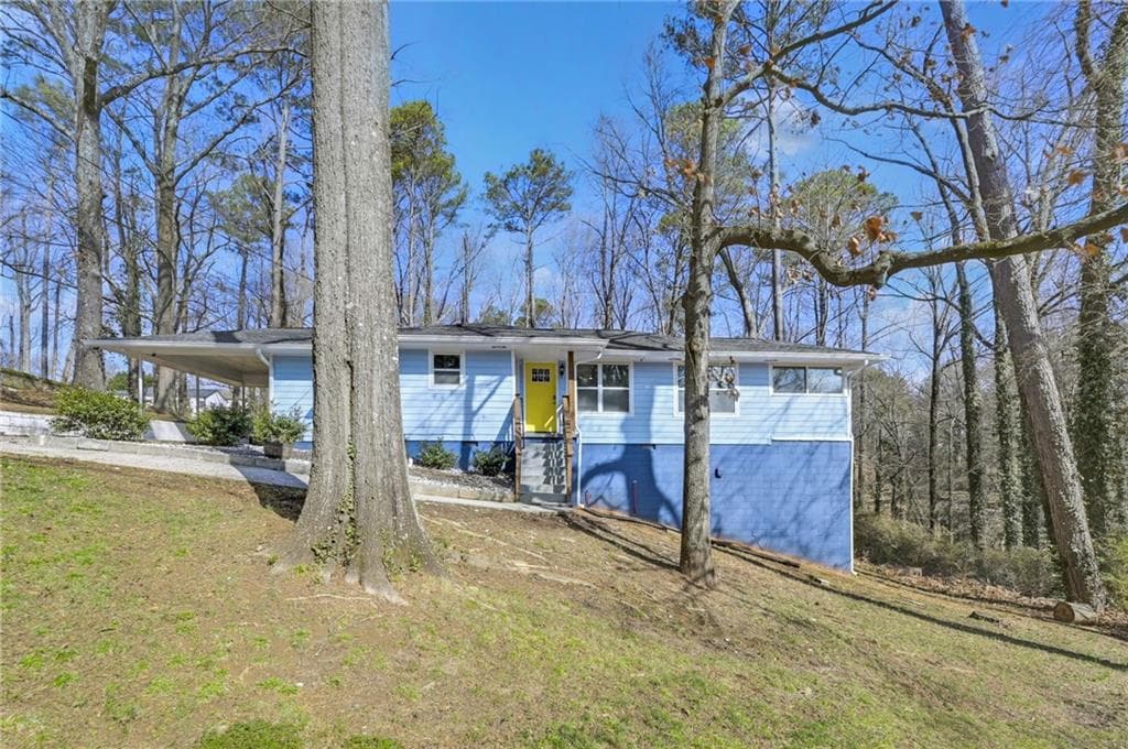 3 bedroom, 2 bathroom, 1,384 sq ft single family residence sold at 298 Harper Road, Atlanta, GA 30315