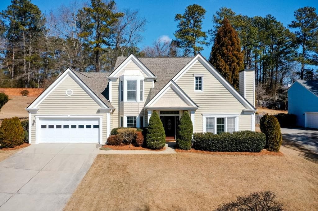 4 bedroom, 3 bathroom, 2,907 sq ft single family residence sold at 1741 Canton Lane, Marietta, GA 30062
