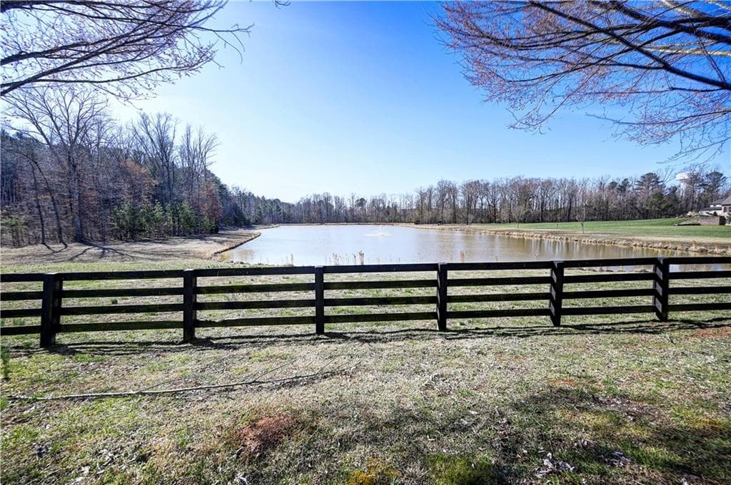 single family residence for sale at 29 Saratoga Drive, Rydal, GA 30171 — photo 8