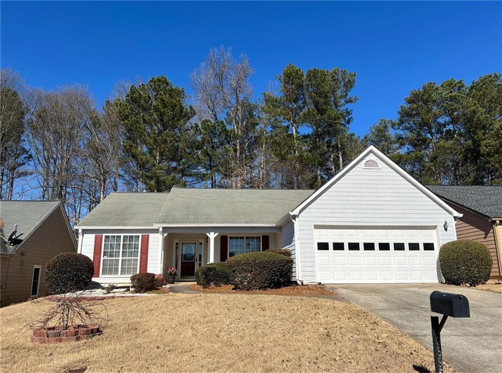3 bedroom, 2 bathroom single family residence sold at 3595 Ennfield Lane, Duluth, GA 30096