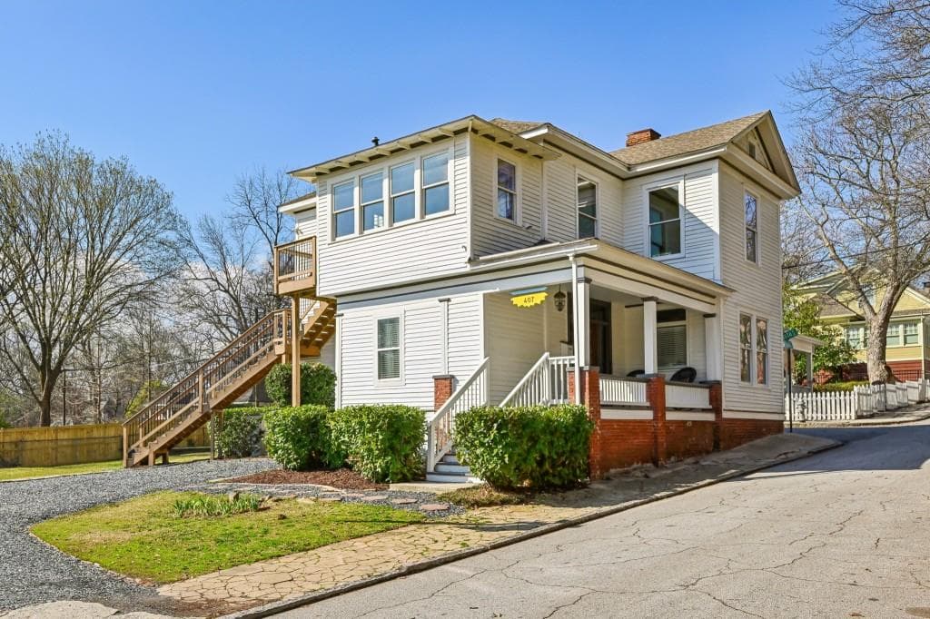 3 bedroom, 2 bathroom single family residence sold at 407 Bass Street, Atlanta, GA 30315