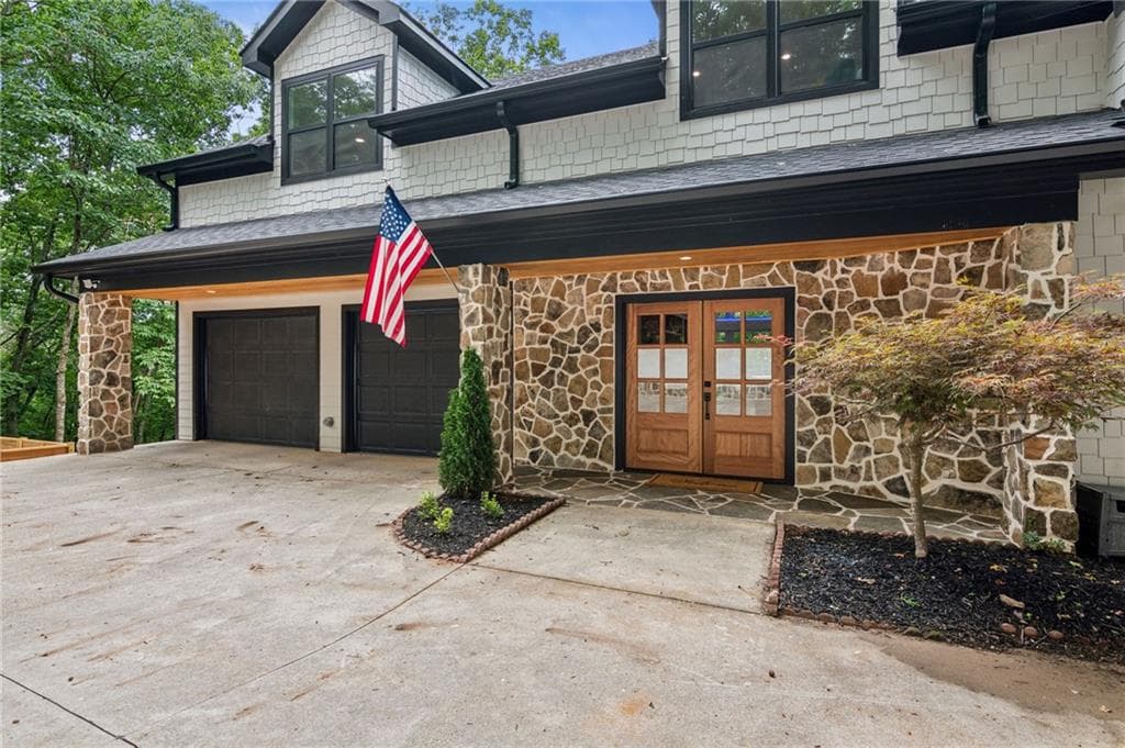 5 bedroom, 5 bathroom, 6,150 sq ft single family residence for sale at 297 Fairview Court, Jasper, GA 30143