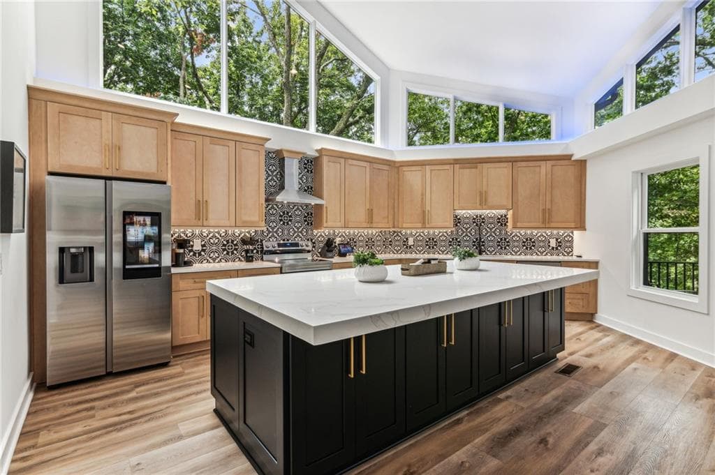 5 bedroom, 5 bathroom, 6,150 sq ft single family residence for sale at 297 Fairview Court, Jasper, GA 30143 — photo 8