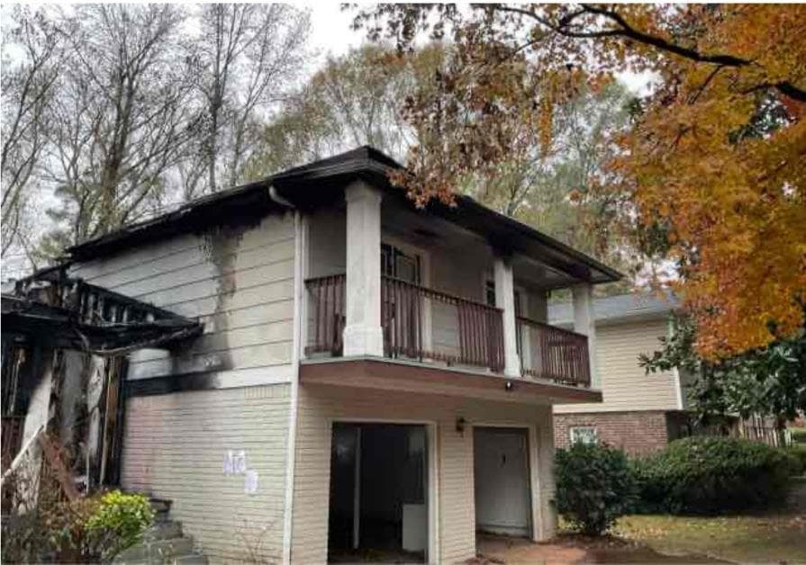 single family residence sold at 3881 BRESSLER Circle, Decatur, GA 30035