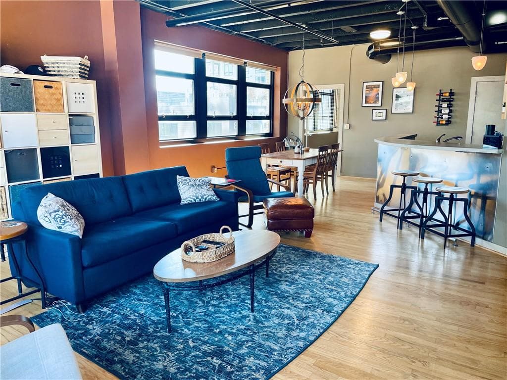 2 bedroom, 2 bathroom condominium sold at 878 Peachtree Street 608, Atlanta, GA 30309
