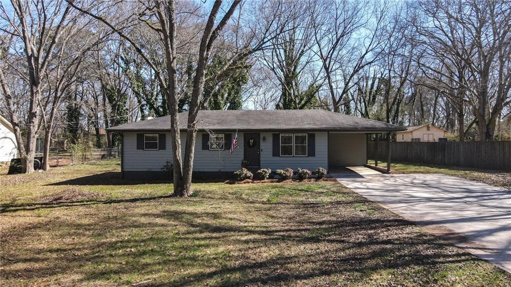 3 bedroom, 2 bathroom single family residence sold at 1369 Brookhaven Drive, Monroe, GA 30656