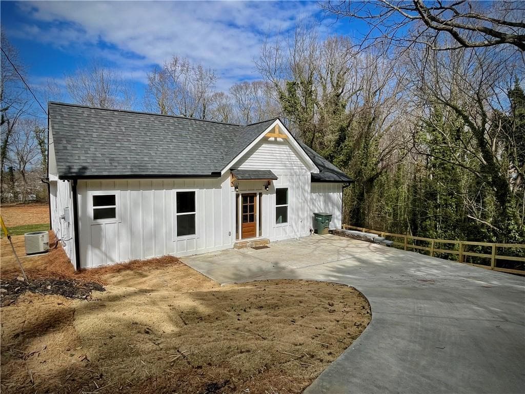 175 Hillcrest Street, Cornelia, GA 30531 — most recent listing photo