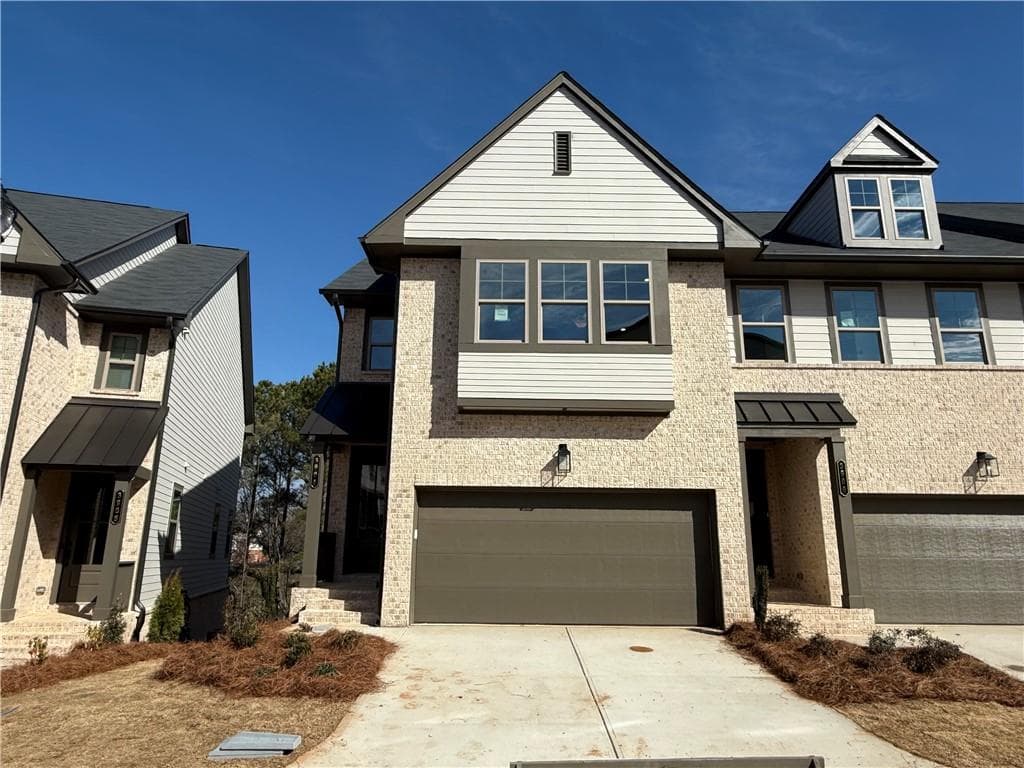 3 bedroom, 3 bathroom townhouse sold at 3904 Allegretto Circle 50, Atlanta, GA 30339