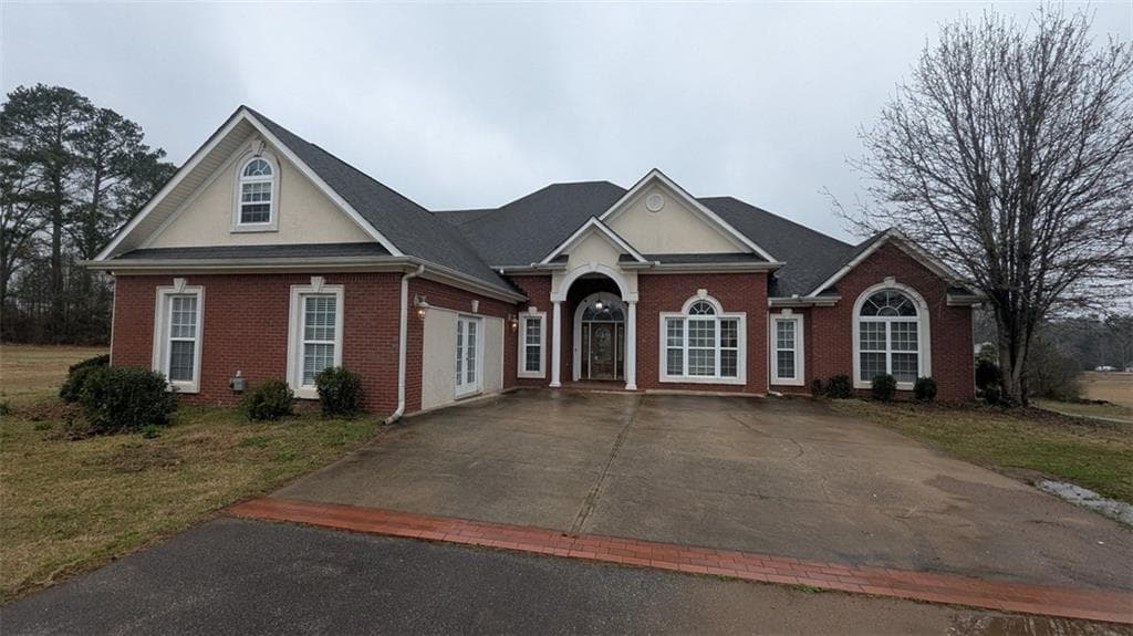 4 bedroom, 3 bathroom single family residence sold at 1205 Peeksville Road, Locust Grove, GA 30248