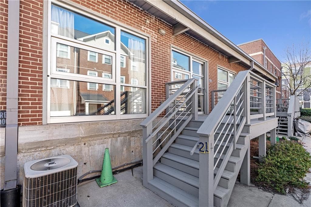 1 bathroom townhouse sold at 806 Marcus Street 21, Atlanta, GA 30316