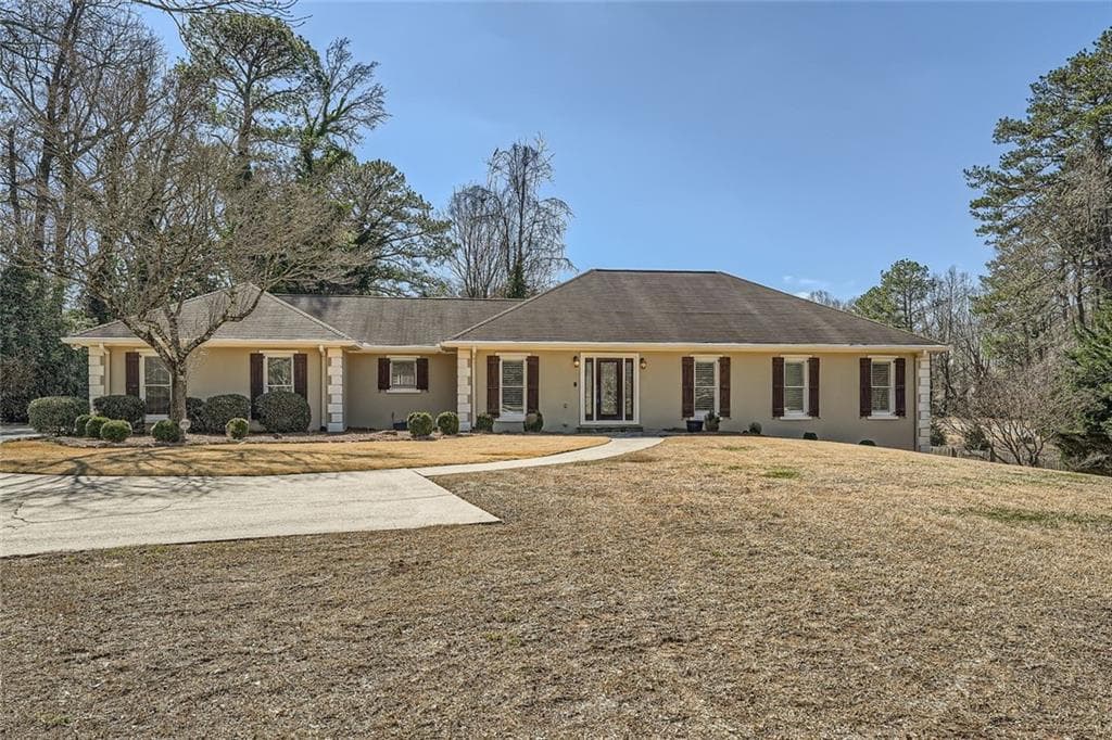 4 bedroom, 4 bathroom, 3,832 sq ft single family residence sold at 850 Hardscrabble Road, Roswell, GA 30075