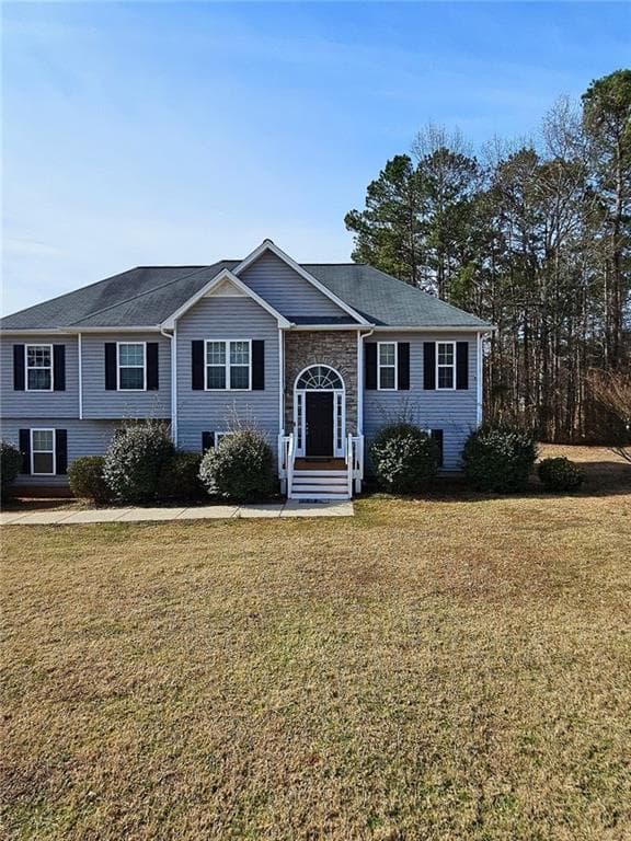 3 bedroom, 2 bathroom single family residence sold at 7603 Autumn Breeze, Douglasville, GA 30134