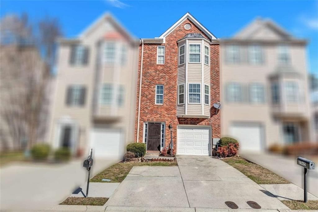 3 bedroom, 4 bathroom townhouse sold at 2565 Rocky Court, South Fulton, GA 30349